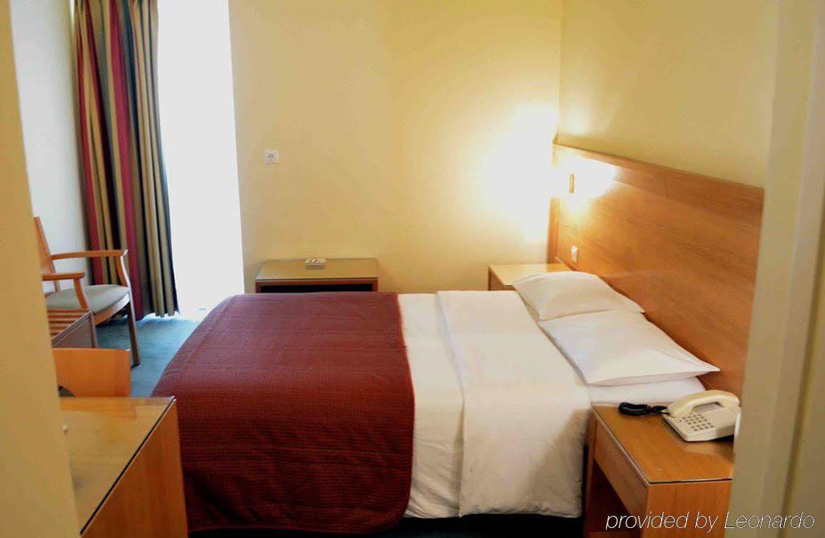 Athinais Hotel Athens Ngoại thất bức ảnh